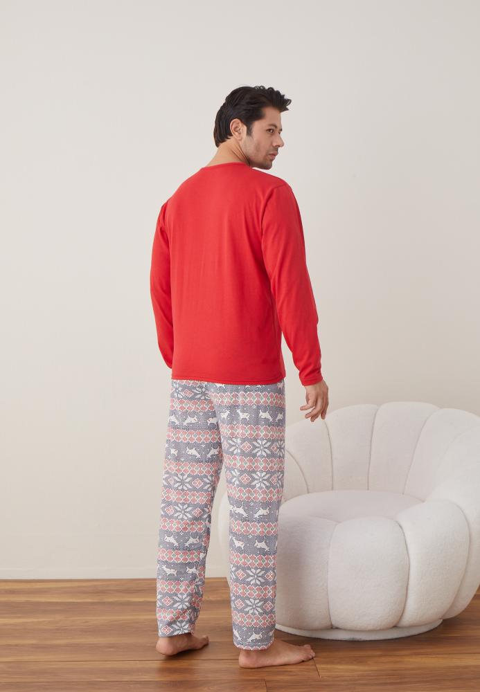 Pijama barbati Craciun " MERRY CHRISTMAS" maneca lunga ,pantaloni lungi,Culoare Rosu Engros